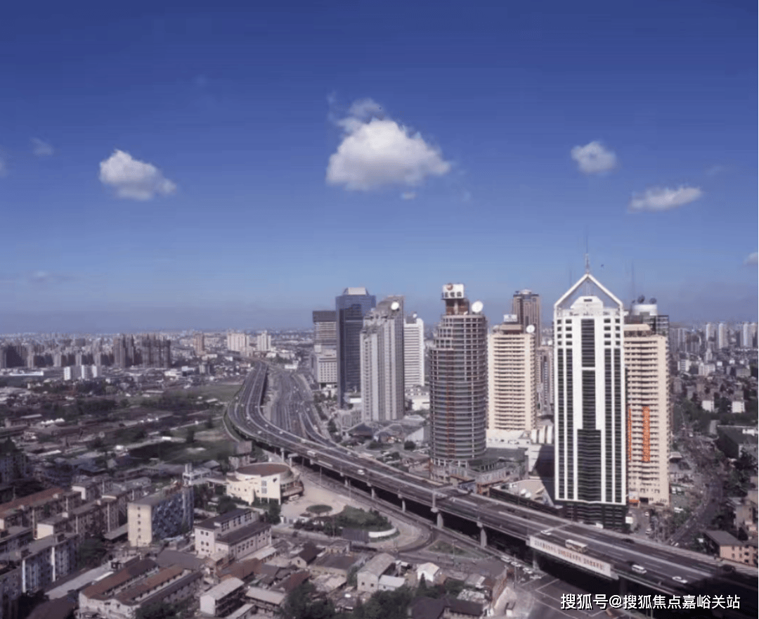 地址-最新房价户型图-小区环境-楼盘详情-交房时间-周边配套-售楼处电话CQ9电子平台和樾长宁首页网站-和樾长宁售楼处电话-楼盘详情-交房时间-(图20)